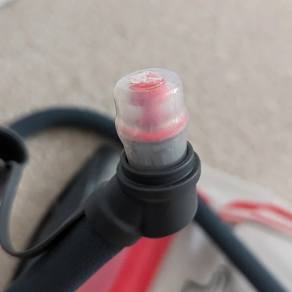 OSPREY GLADE12 **NEW** - Picture 5 of 12